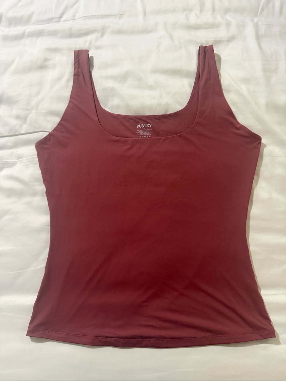 Women's Scoop Neck Tank Top - Burgundy